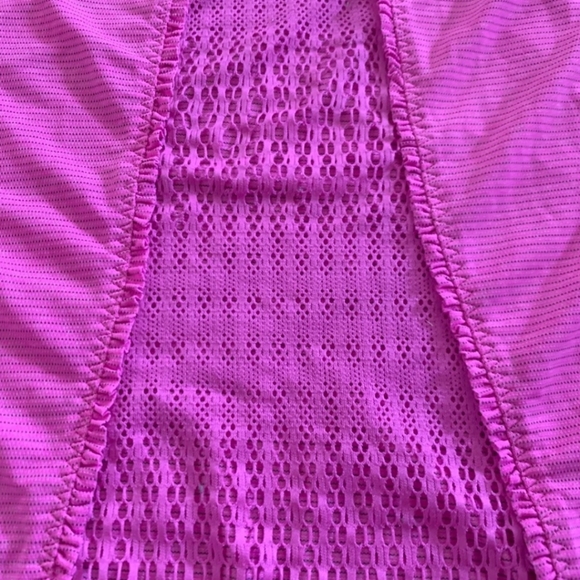 Tank - Picture 5 of 6